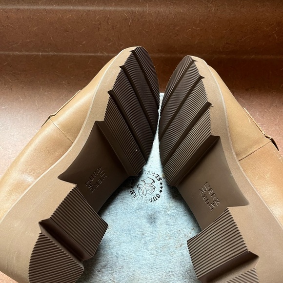 Naturalizer Tan Vegan Leather Heeled Womens Loafers 7.5 Wide - Picture 5 of 6